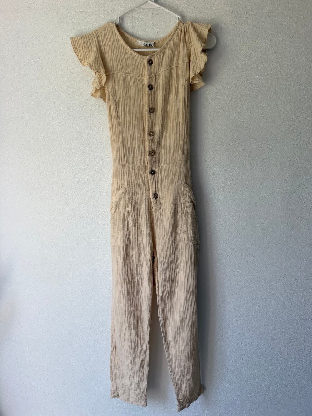 E. SSUE Cream Ribbed Button Up Flutter Sleeve Jumpsuit Jumper Size M 100% Cotton
